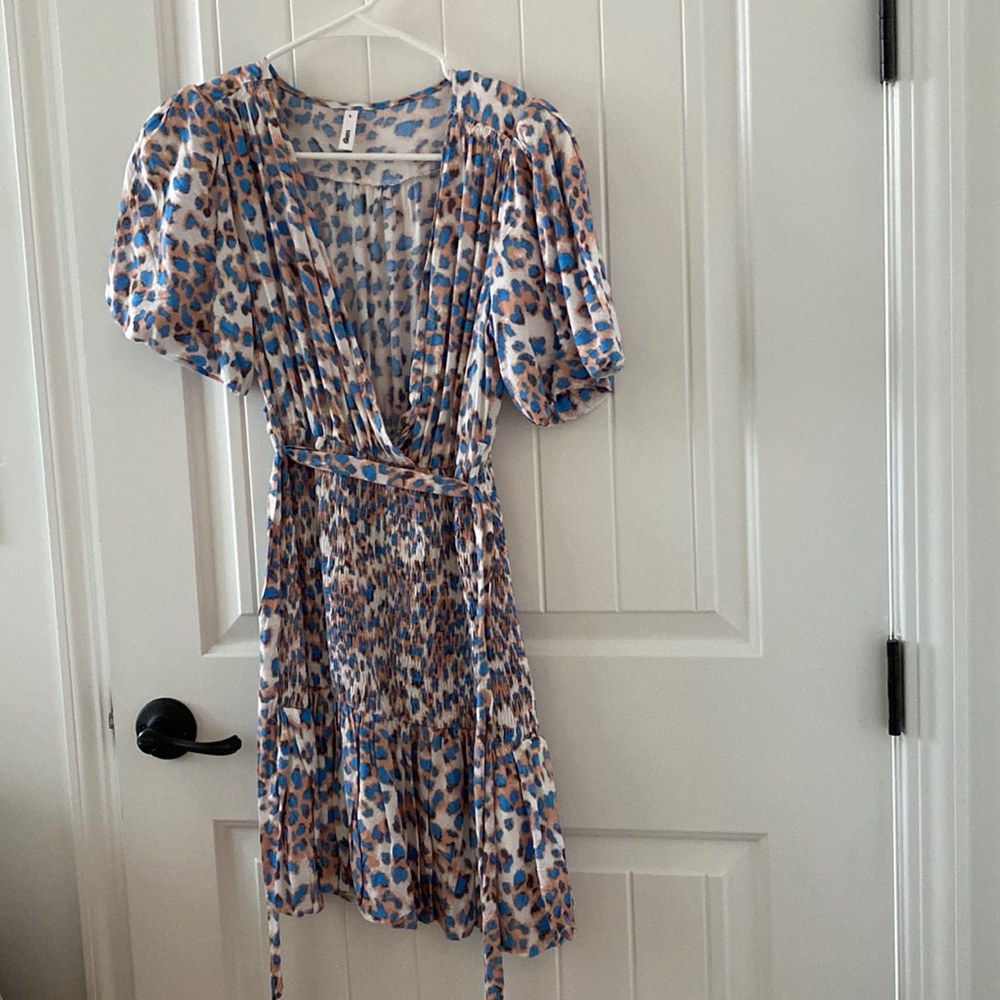 Women’s mini dress - leopard print ( S)